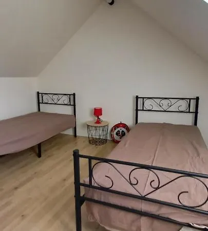 Maisonnette avec courette Bernay  Extérieur photo